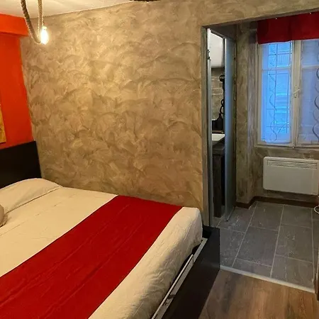 Bed & Breakfast Madeboutique 3*